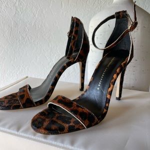 Zara leopard print heel